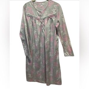 Celestial Dreams Women's Pink and Gray Nightgown L
